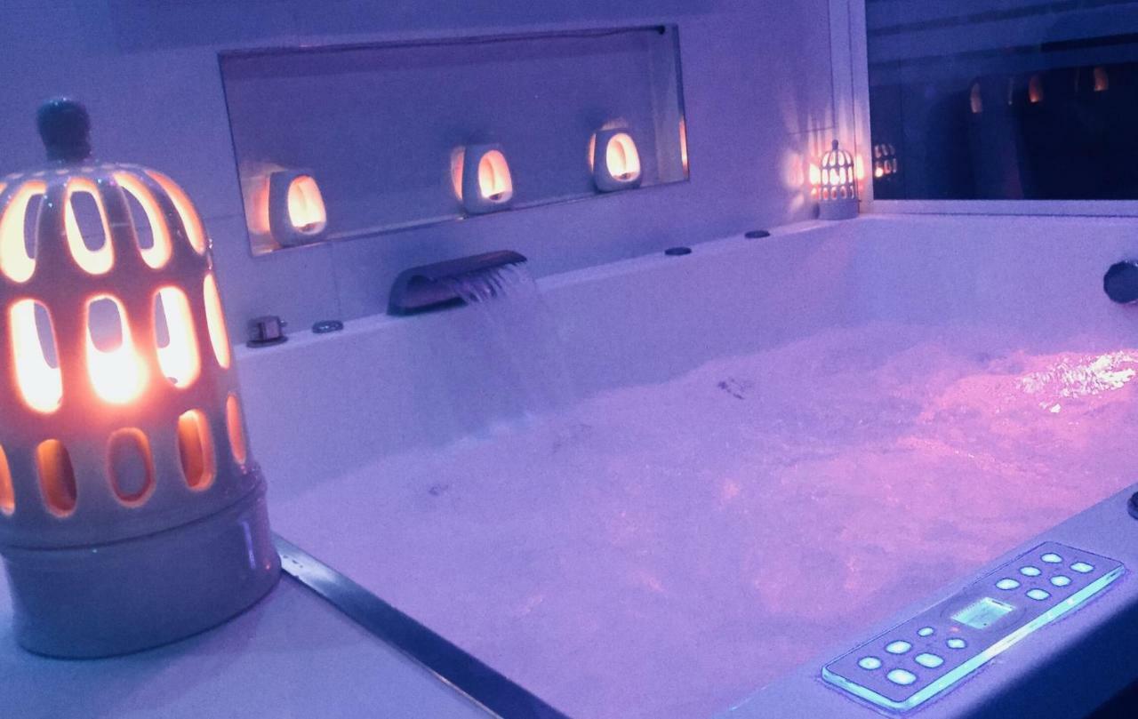 Appart' Spa Et Sauna Privatif Au Coeur De Beaune Εξωτερικό φωτογραφία